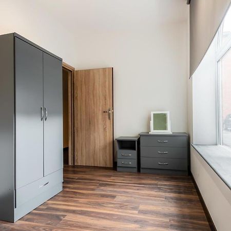 קינגסטון אפון הול Characterful 2 Bed Apartment With Parking In Hull מראה חיצוני תמונה