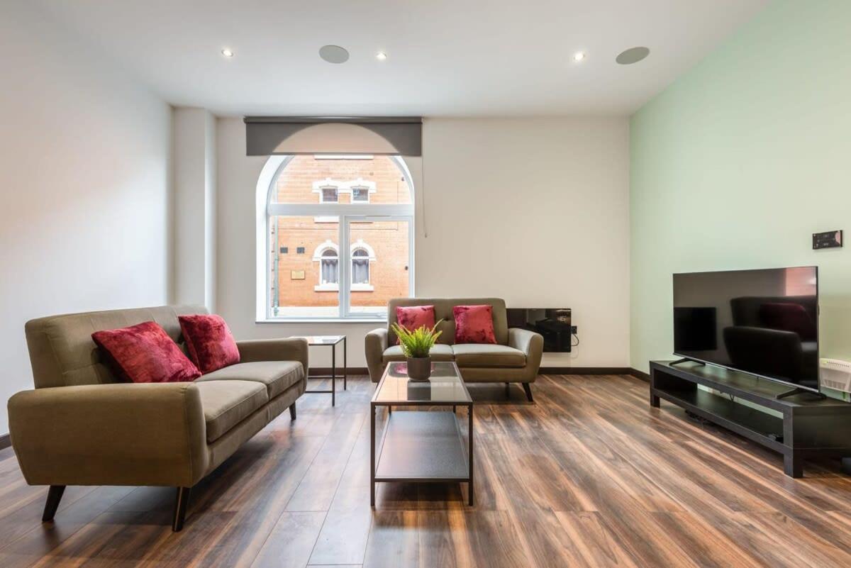 קינגסטון אפון הול Characterful 2 Bed Apartment With Parking In Hull מראה חיצוני תמונה