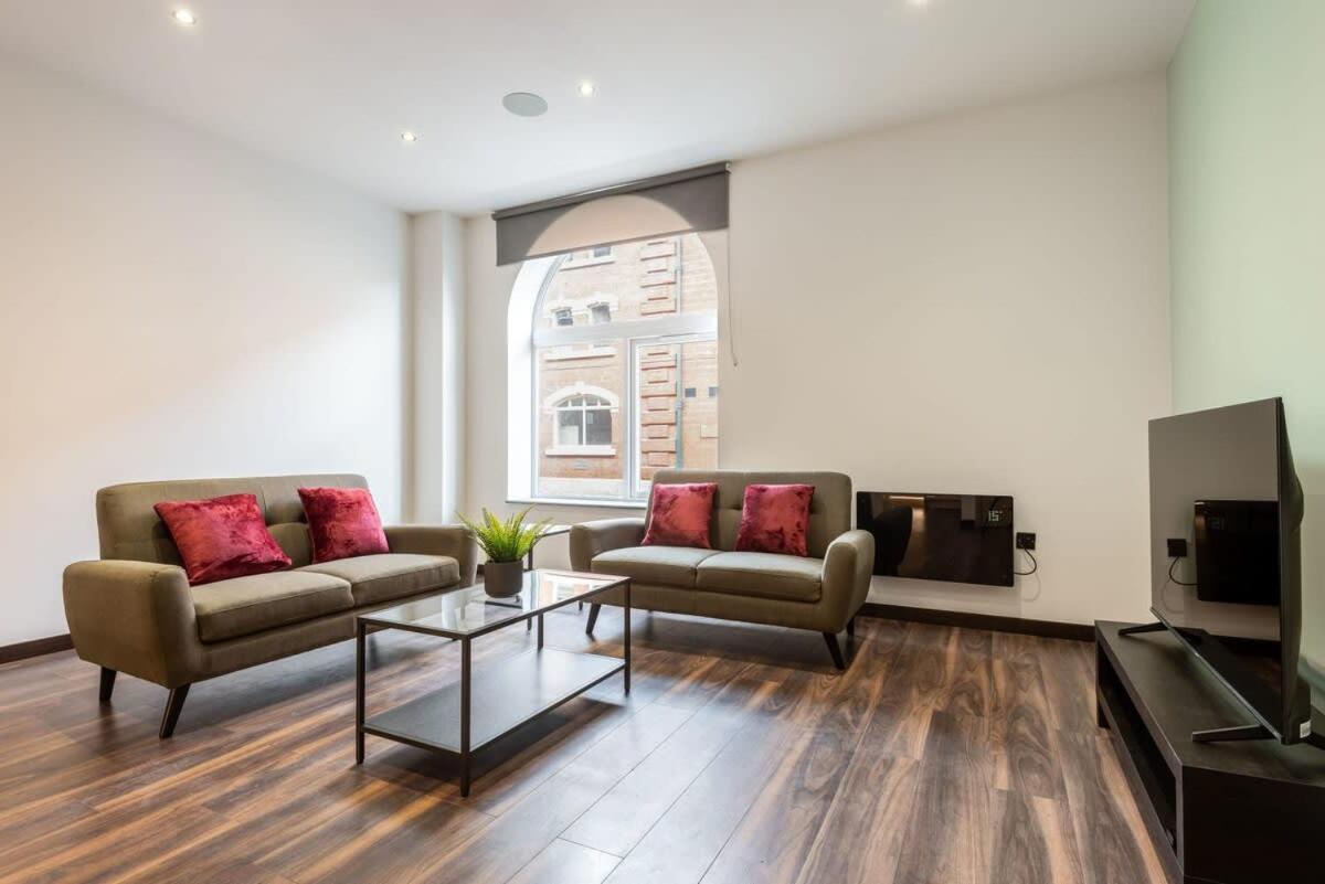 קינגסטון אפון הול Characterful 2 Bed Apartment With Parking In Hull מראה חיצוני תמונה